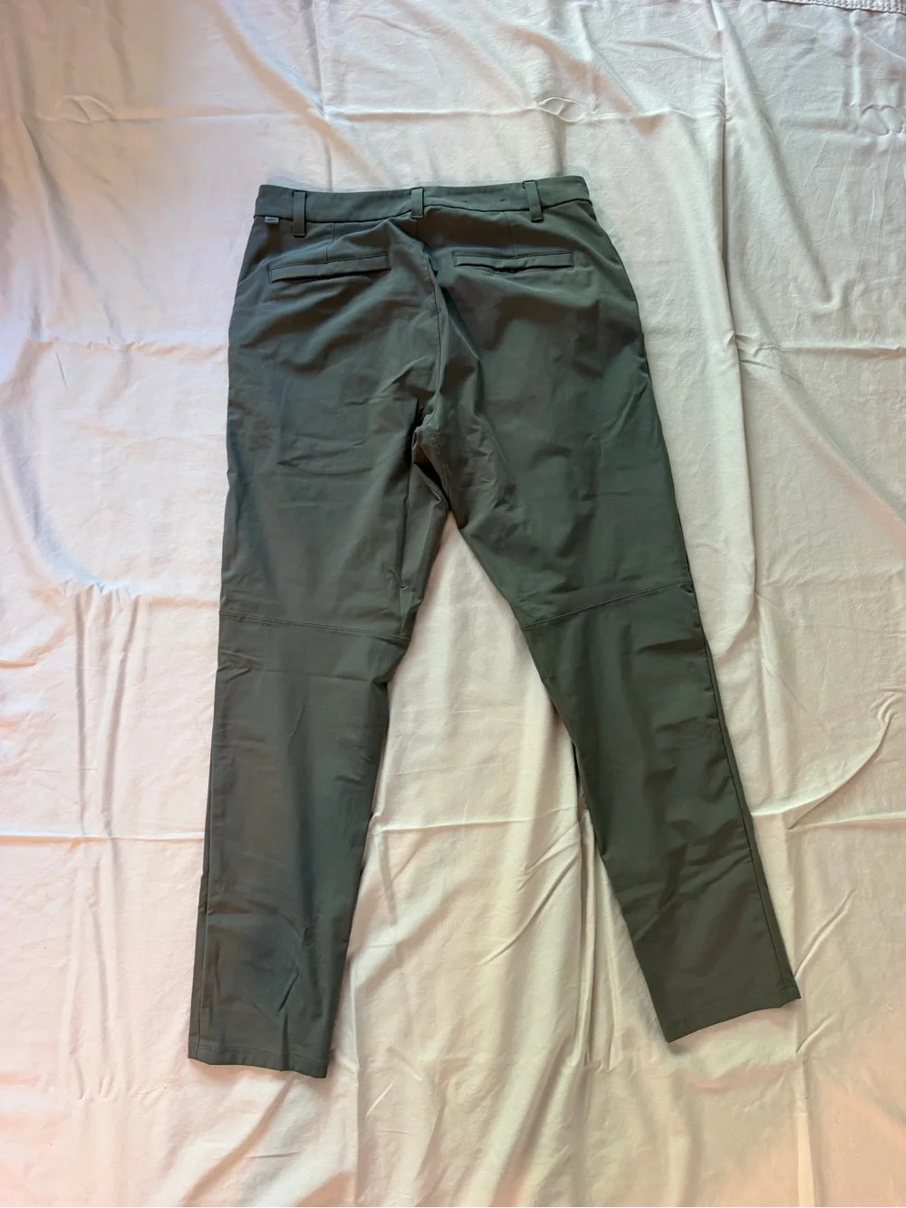 Lululemon commission classic Sage Green 32’ 32’